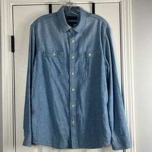 Banana Republic Factory Men’s Indigo Shirt